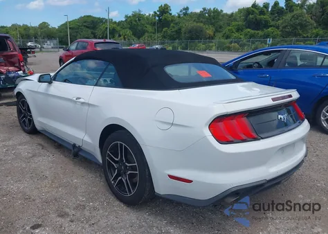 2019 Ford Mustang Ecoboost Premium z USA, uszkodzony, nr VIN 1FATP8UH2K5131420